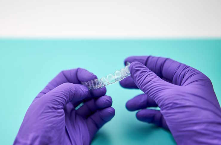 Unlocking Confidence: Invisible Teeth Aligners